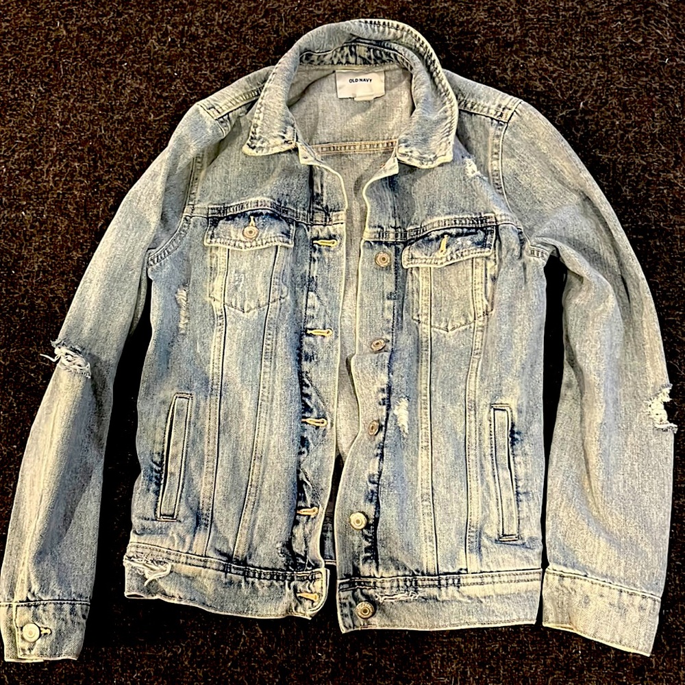 Old Navy Distressed Jean Jacket, never worn!